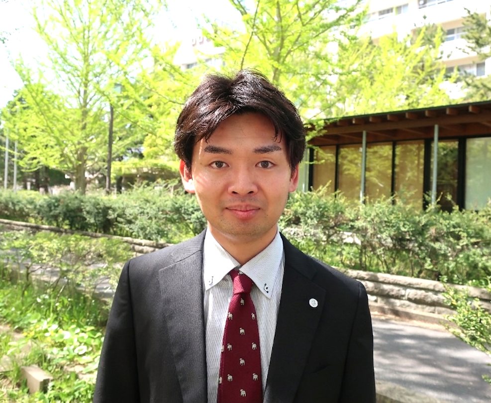 井上 航